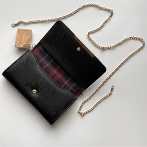 FRANCESCA’S clutch/wallet/purse with plaid detail on inside